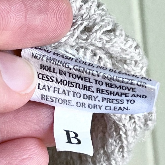 Eileen Fisher Cream Linen Blend Open Lace Knit 3/4 Sleeve Sweater V-neck… - Picture 6 of 10